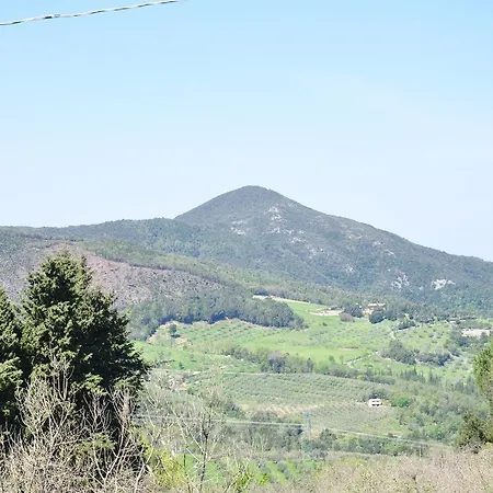 Micciano, L'ultimo Paese Prima Del Cielo.